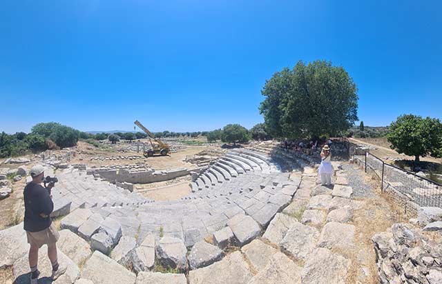 Dionysos’un sponsoru antik kent: Teos