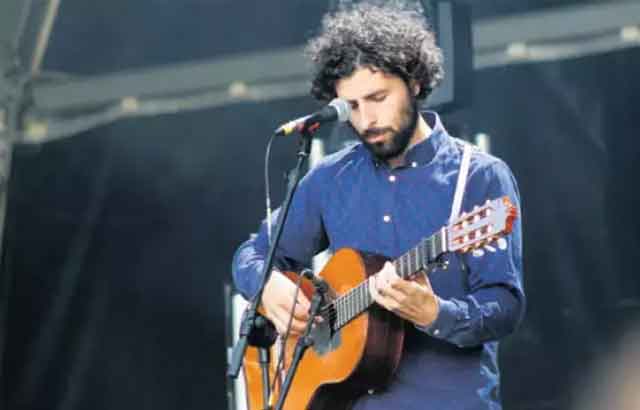 José González sonbaharda İstanbul’da