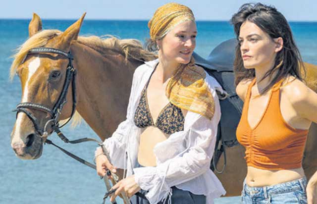 Yaza ‘festival’ arası