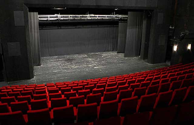 Tiyatro Mitos'tan askıda bilet kampanyası