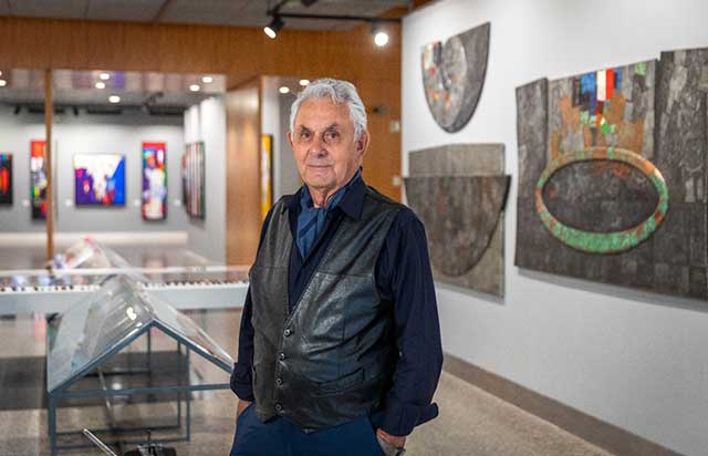 Sade, tutkulu ve kalıcı