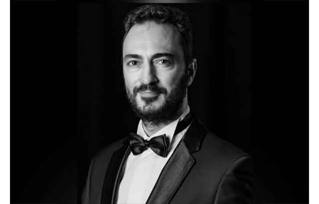 Opera dünyası yasta