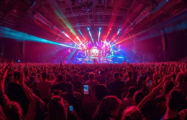 Hafta sonu sanatın coşkusu sürüyor