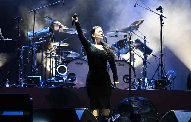 İstanbul ve Ankara’da rock senfonisi