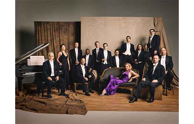 Pink Martini 30 yaşında