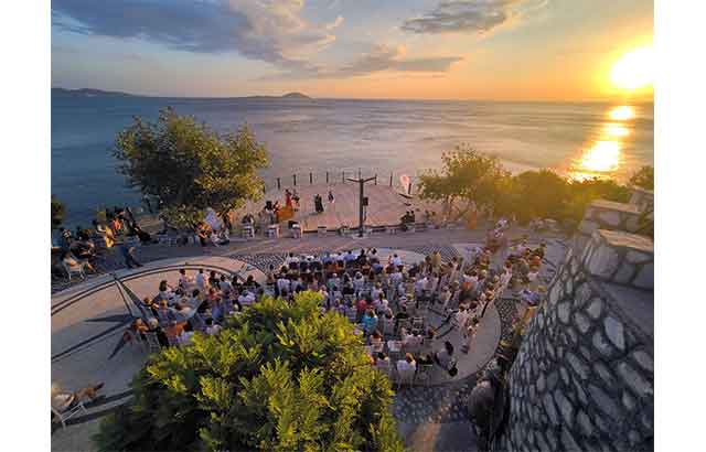 Marmara Adası edebiyatın buluşma noktası oluyor