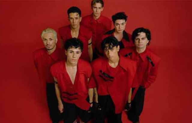 Türkiye’nin yeni nesil ‘boy band’i CRUSH sahnede