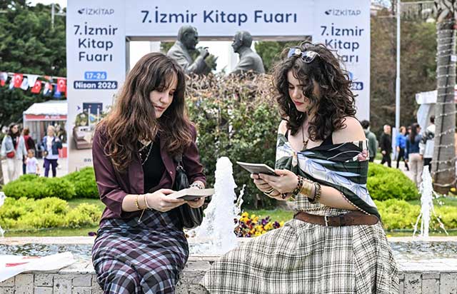 İZKİTAP - 8. İzmir Kitap Fuarı açılıyor