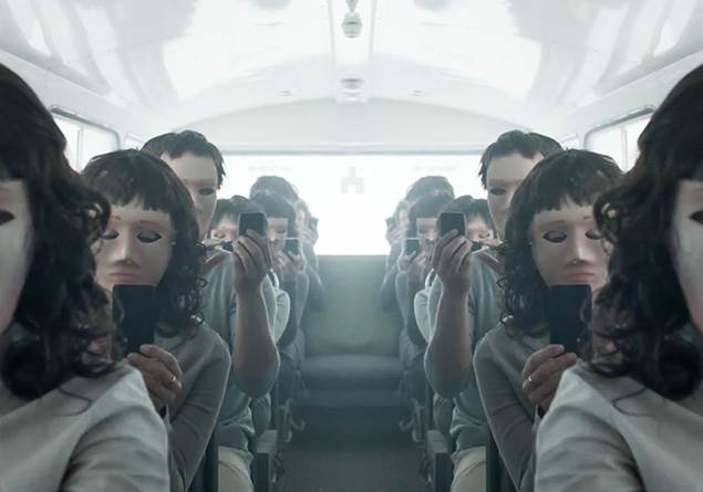 Black Mirror Icinde Black Mirror Izlemek