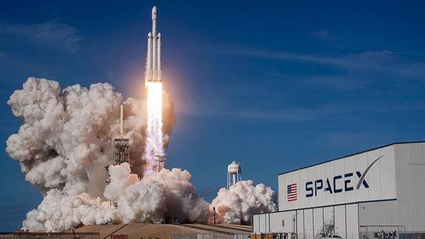 12- SpaceX&#39;in uzaya roket fırlatması