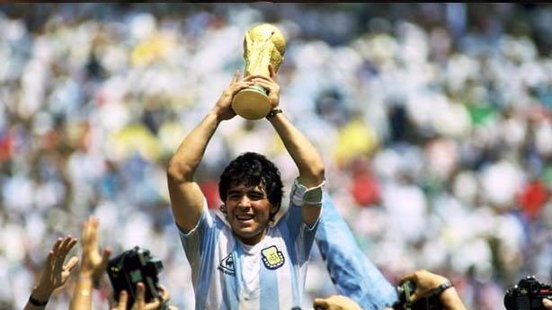 Diego Maradona - 25 Kasım