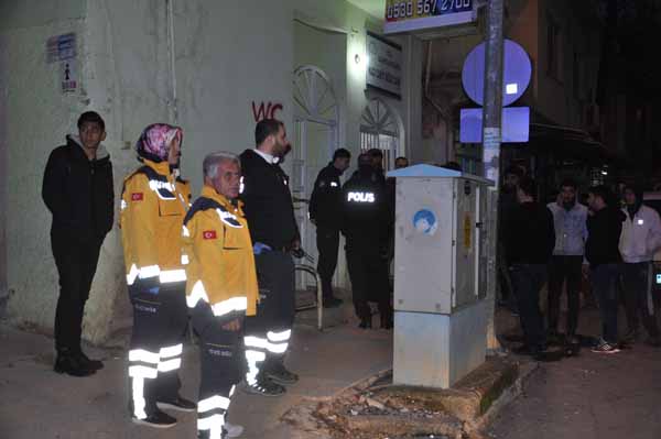 Cami tuvaletinde korkunÃ§ olay! Hemen polisi aradÄ±