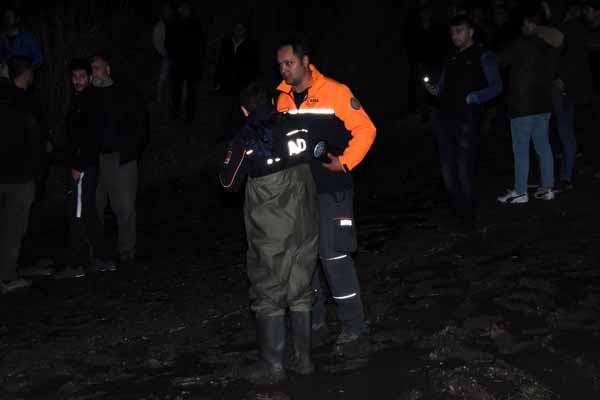 Ãanakkale'de korku dolu anlar! 2 kiÅi kayboldu