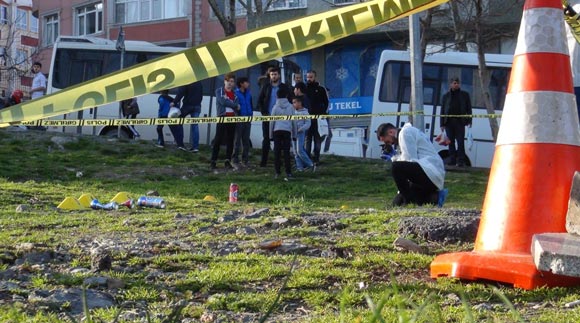 Ä°stanbul'da kanlÄ± infaz! BoÅ arazide baÅÄ±ndan vurdu ve...