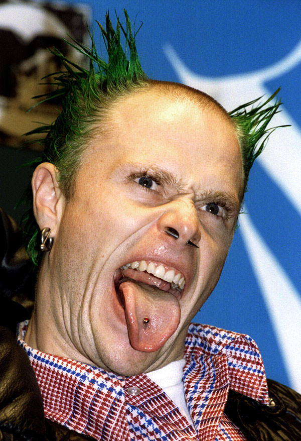 Prodigy solisti Keith Flint hayatÄ±nÄ± kaybetti
