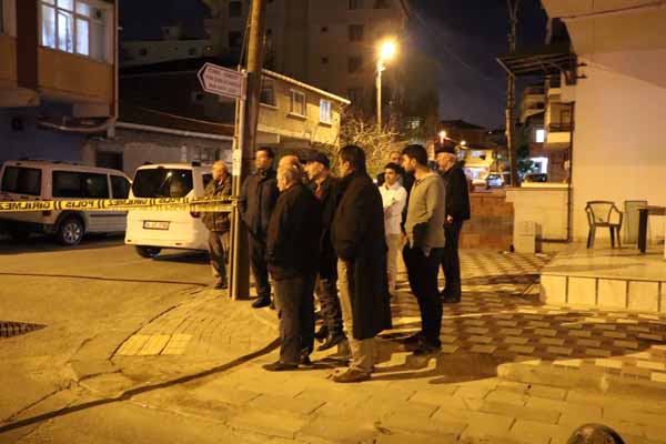 Sokak ortasÄ±nda dehÅet! Sesi duyan hemen dÄ±ÅarÄ± fÄ±rladÄ±