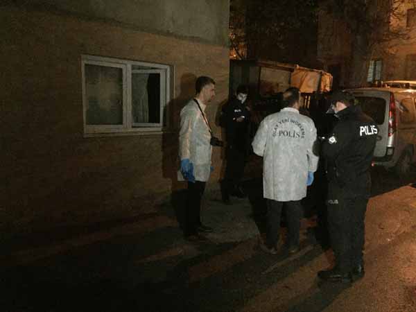 KorkunÃ§ cinayet! KomÅularÄ± baÄrÄ±Å ve Ã§Ä±ÄlÄ±k seslerini haber verdi...