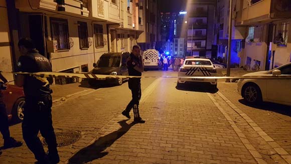 Esenyurt'ta silahlÄ± kavga! Ä°smi ve soyadÄ± aynÄ± olan kiÅiyi Ã¶ldÃ¼rdÃ¼