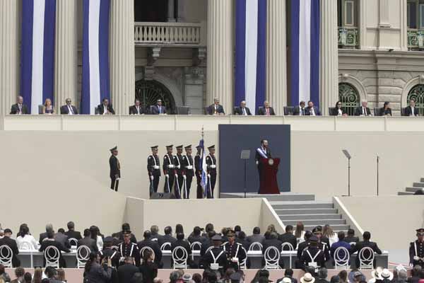 El Salvador Devlet BaÅkanÄ± OsmanlÄ± torunu Bukele oldu