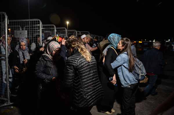 YenikapÃÂ±'da Enderun usulÃÂ¼ teravih namazÃÂ± kÃÂ±lÃÂ±ndÃÂ±