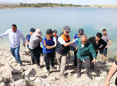 Ãok acÄ±... Ãaresizce izlediler!