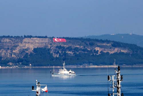 Rus istihbarat gemisi gemisi Ãanakkale BoÄazÄ±'ndan geÃ§ti