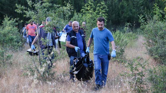 Antalya'da kan donduran olay! Ãnce 2 yaÅÄ±ndaki oÄlunu sonra da kendini astÄ±