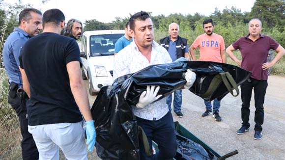 Antalya'da kan donduran olay! Ãnce 2 yaÅÄ±ndaki oÄlunu sonra da kendini astÄ±
